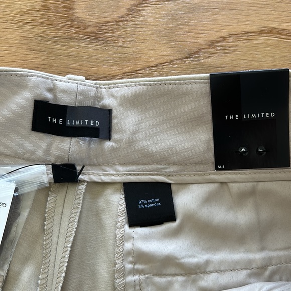 NWT Women’s The Limited Khaki Dress Shorts (size 6) - Picture 3 of 5